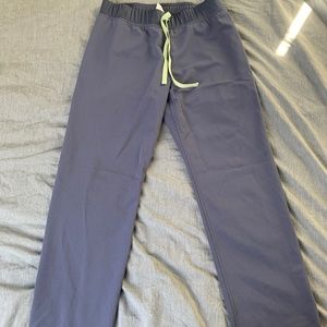 Figs Graphite Livingston scrub pants